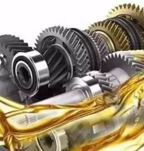 QUALITET UTTO Всесезонные  универсальные  трансмиссионно-гидравлическое масло, изготовленное из высокоиндексных сертифицированных базовых масел